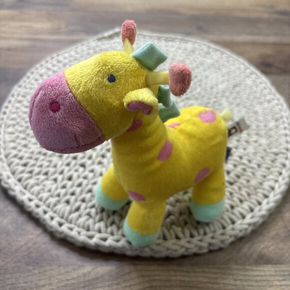 Vintage Manhattan Toy Jingle Jungle Giraffe Plush Baby Toy 6.5” Stuffed Animal - Picture 1 of 4